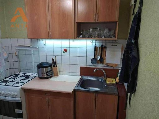 Продажа 1 кімнатної квартири на Сквирська вулиця 4