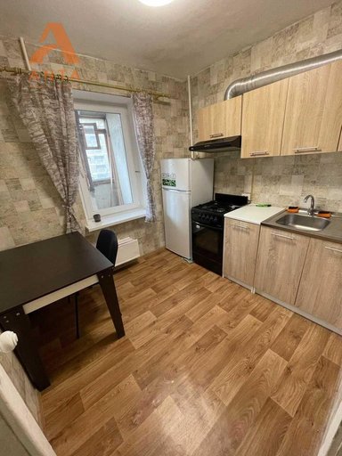 Продажа 1 кімнатної квартири на Сосницька вулиця 7