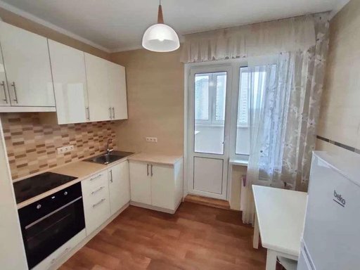 Продажа 1 кімнатної квартири на вулиця Старицького 1