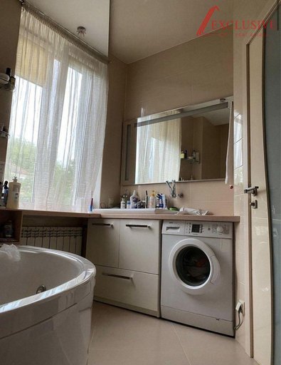 Продажа 2 кімнатної квартири на улица Академика Ефремова 13