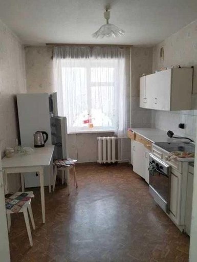 Продажа 3 кімнатної квартири на Ростиславская улица 11