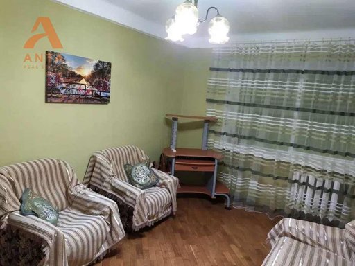 Продажа 2 кімнатної квартири на Закарпатська вулиця 22-А