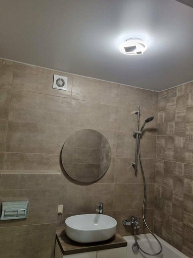 Продажа 2 кімнатної квартири на Замковецька вулиця 54