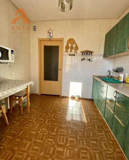Продажа 2 кімнатної квартири на Мистецька вулиця 6