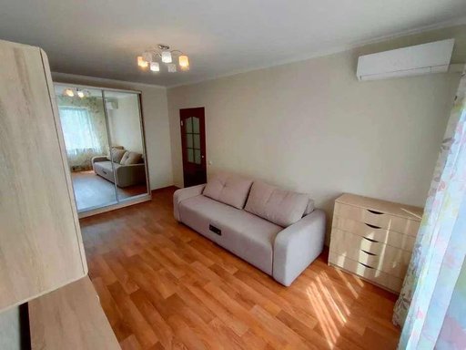 Продажа 1 кімнатної квартири на 2-га Газопровідна вулиця 132