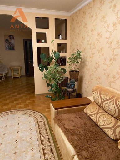 Продажа 4 кімнатної квартири на улица Академика Доброхотова 8