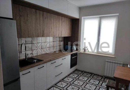 Продажа 3 кімнатної квартири на Помаранчева вулиця 30
