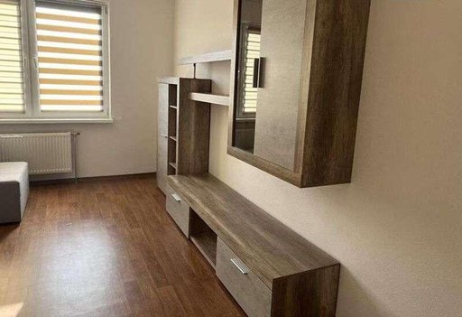 Продажа 1 кімнатної квартири на улица Александра Махова 1-Б