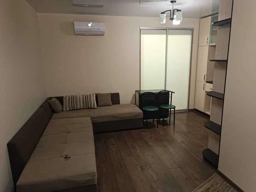 Продажа 2 кімнатної квартири на Берёзовая улица 43