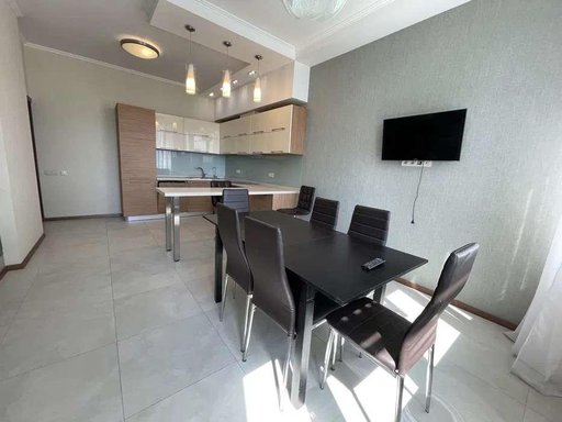 Продажа 2 кімнатної квартири на вулиця Миколи Юнкерова 44-А