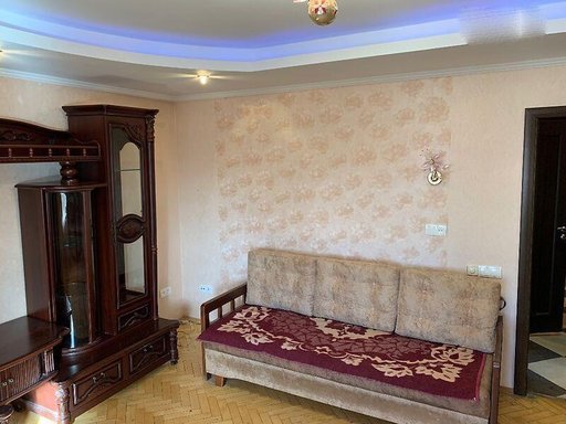 Продажа 1 кімнатної квартири на Залізнична вулиця 42-А