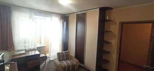 Продажа 3 кімнатної квартири на Весняна вулиця 34