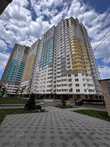 Продажа 1 кімнатної квартири на улица Саксаганского 20