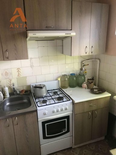 Продажа 3 кімнатної квартири на Опільська вулиця 3