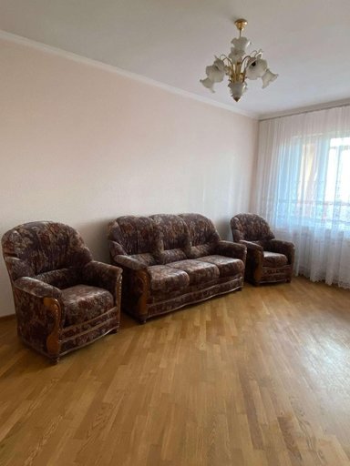 Продажа 2 кімнатної квартири на улица Кропивницкого 4