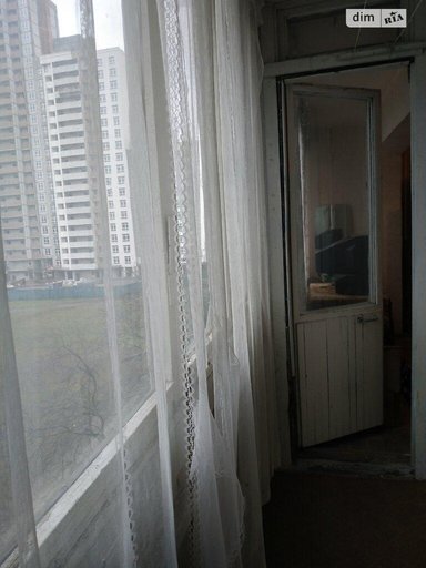 Продажа 1 кімнатної квартири на вулиця Патріарха Володимира Романюка 16