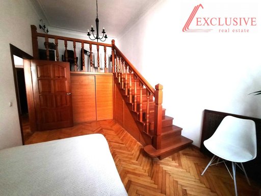 Продажа 2 кімнатної квартири на Закарпатська вулиця 21