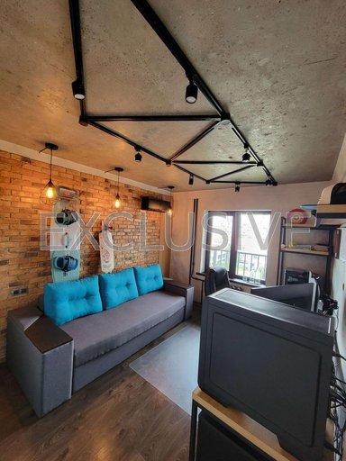 Продажа 3 кімнатної квартири на улица Казимира Малевича 48