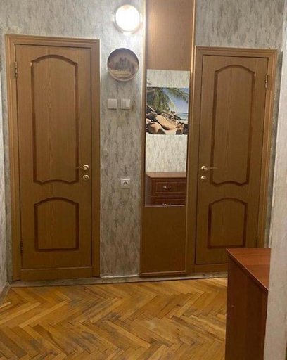 Продажа 3 кімнатної квартири на Воскресенский проспект 25
