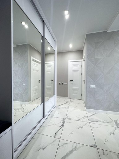Продажа 2 кімнатної квартири на улица Евгения Чикаленко 30