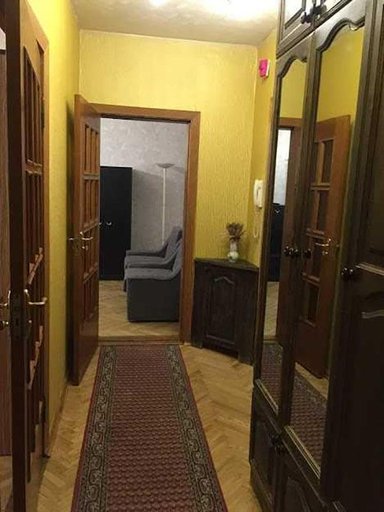 Продажа 2 кімнатної квартири на Грузинський провулок 19