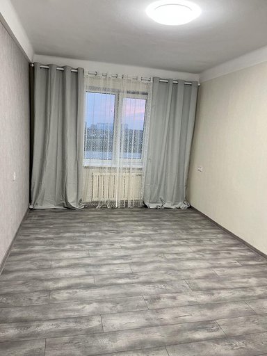 Продажа 1 кімнатної квартири на Робітнича вулиця 9