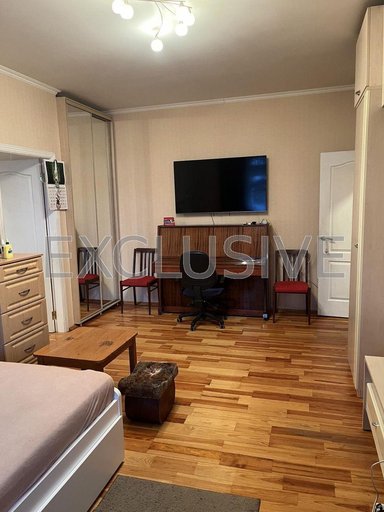 Продажа 2 кімнатної квартири на вулиця Старицької-Черняхівської 43
