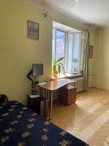 Продажа 3 кімнатної квартири на улица Академика Доброхотова 6