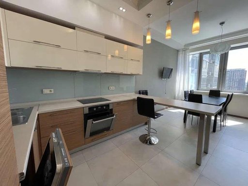 Продажа 2 кімнатної квартири на вулиця Миколи Юнкерова 44-А
