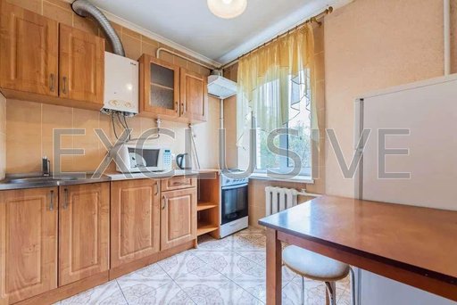 Продажа 1 кімнатної квартири на Молочанський провулок 7
