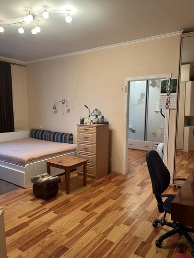 Продажа 2 кімнатної квартири на вулиця Старицької-Черняхівської 43