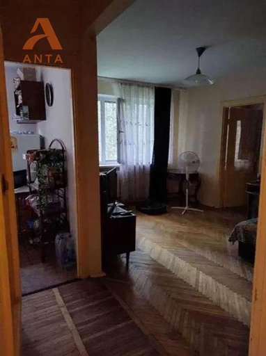 Продажа 2 кімнатної квартири на Знамʼянська вулиця 39