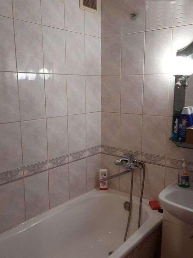 Продажа 3 кімнатної квартири на вулиця Геофізиків 4