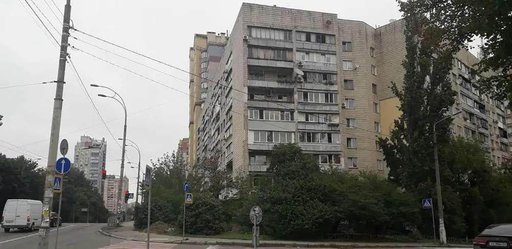 Продажа 3 кімнатної квартири на Білицька вулиця 34