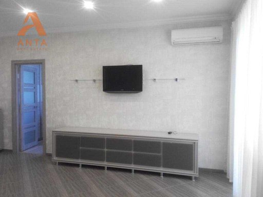Продажа 2 кімнатної квартири на Санаторна вулиця 18