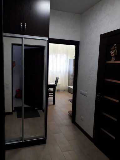 Продажа 1 кімнатної квартири на улица Михаила Максимовича 9