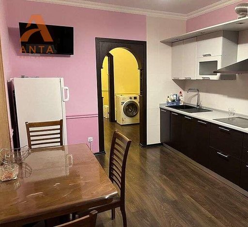 Продажа 3 кімнатної квартири на Мала Житомирська вулиця 10