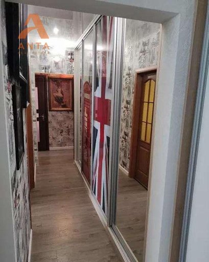Продажа 3 кімнатної квартири на Лугова вулиця 30-А