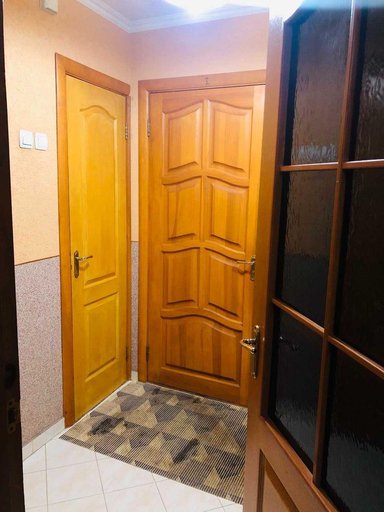 Продажа 1 кімнатної квартири на Локомотивна вулиця 3