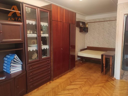Продажа 1 кімнатної квартири на Кирилівська вулиця 154