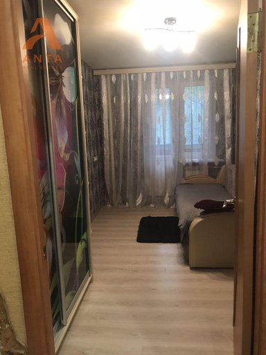 Продажа 3 кімнатної квартири на Новопирогівська вулиця 31