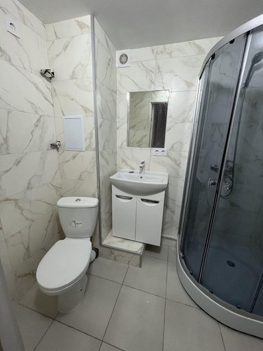 Продажа 1 кімнатної квартири на Робітнича вулиця 9