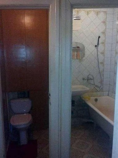 Продажа 3 кімнатної квартири на Квіткова вулиця 98