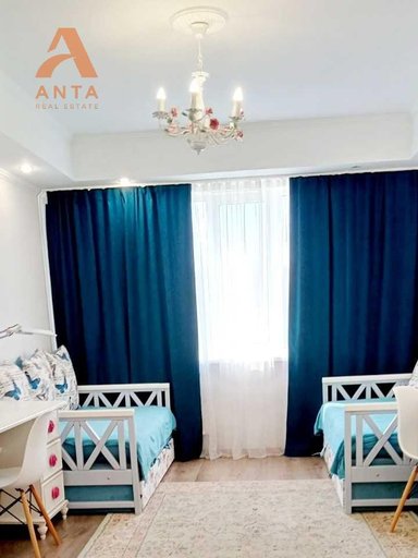 Продажа 3 кімнатної квартири на Терещенківська вулиця 5