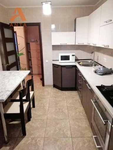 Продажа 2 кімнатної квартири на Костянтинівська вулиця 54