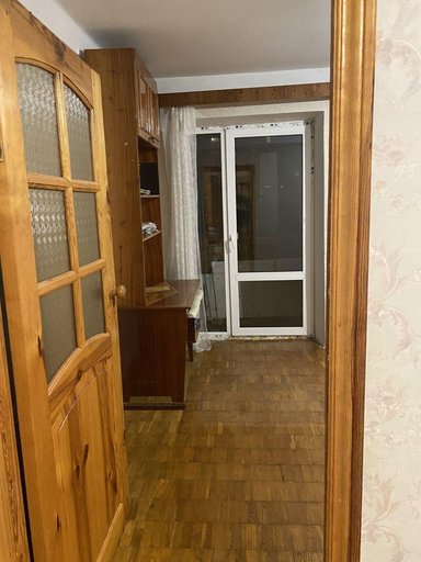 Продажа 3 кімнатної квартири на Гуцульська вулиця 69