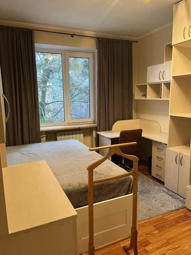 Продажа 2 кімнатної квартири на вулиця Старицької-Черняхівської 43