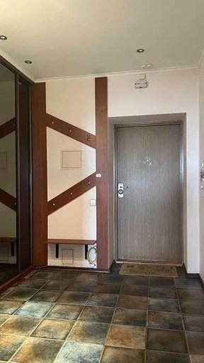 Продажа 4 кімнатної квартири на улица Петра Вершигоры 3