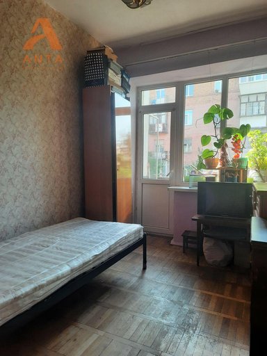 Продажа 2 кімнатної квартири на проспект Георгія Гонгадзе 18-Г