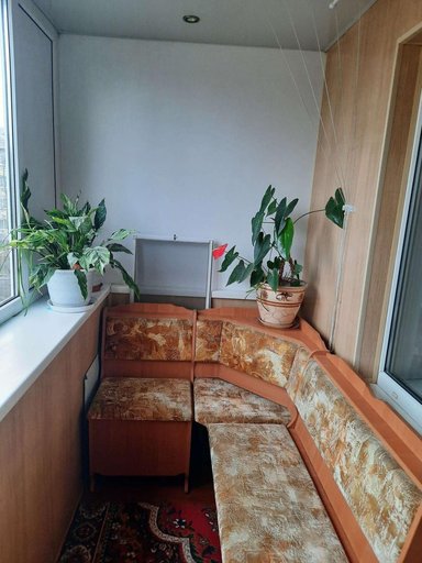 Продажа 3 кімнатної квартири на проспект Академика Глушкова 24